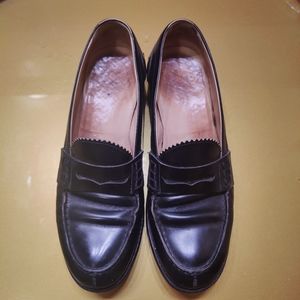 Church's moccasin black